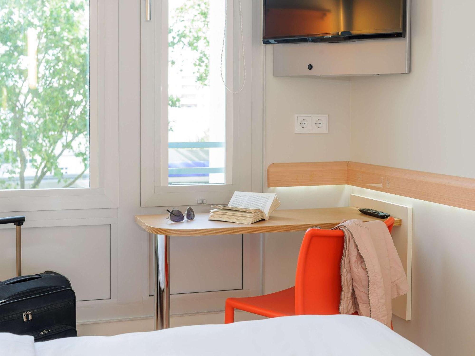 Ibis Budget Frankfurt City Ost Frankfurt am Main Exteriör bild